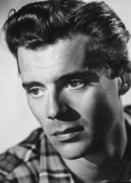 Dirk Bogarde profile picture
