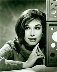 Mary Tyler Moore profile picture
