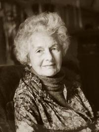 Elizabeth Longford profile picture