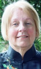 Caroline Petit profile picture