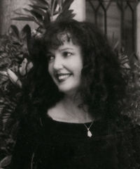 Michelle Lovric profile picture