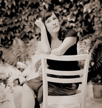 Zsuzsa Bánk profile picture