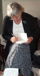Elizabeth   Arnold