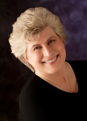Donna MacMeans profile picture
