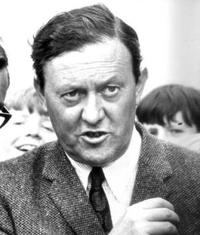 Conor Cruise O'Brien profile picture
