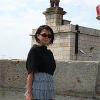 Gina Apostol profile picture