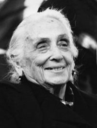 Dolores Ibárruri profile picture