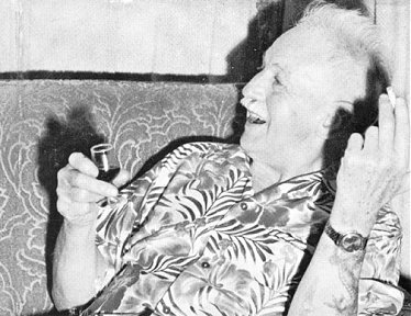 E. Hoffmann Price (Author of Le case maledette)