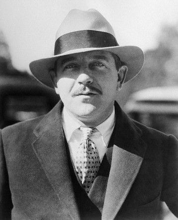 Laurence stallings biography picture