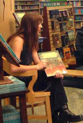 Linda Oatman High profile picture