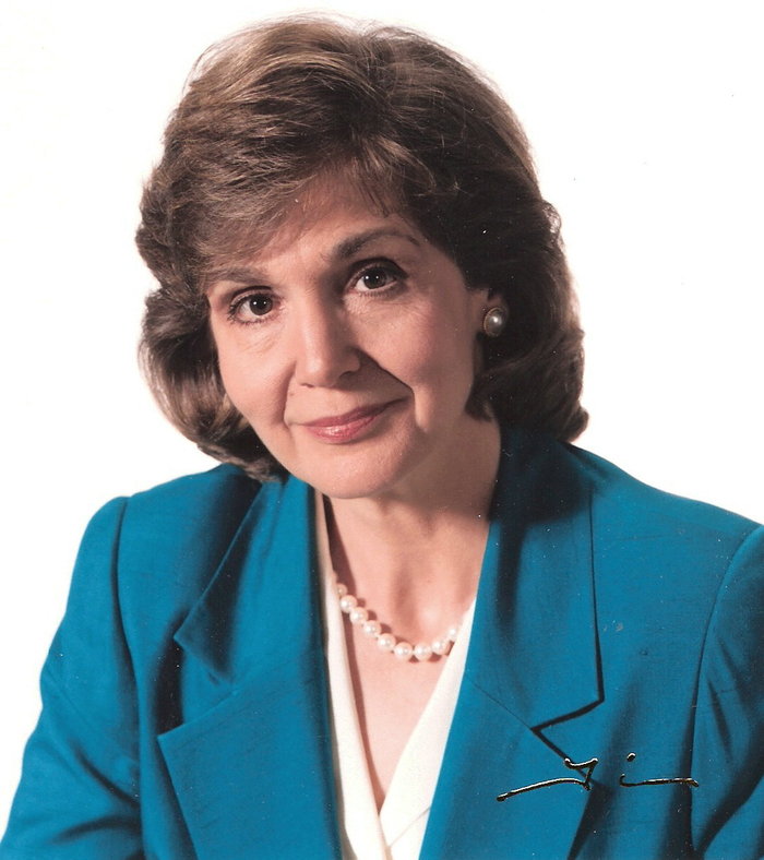 Jennifer Blake (Author of The Tuscan's Revenge Wedding)