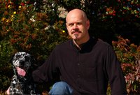 Mike                 Lee