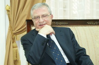 خالد زيادة
