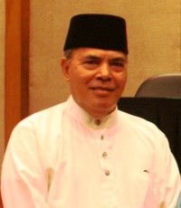 Makmur Hendrik