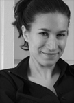 Julia Sarcone-Roach profile picture
