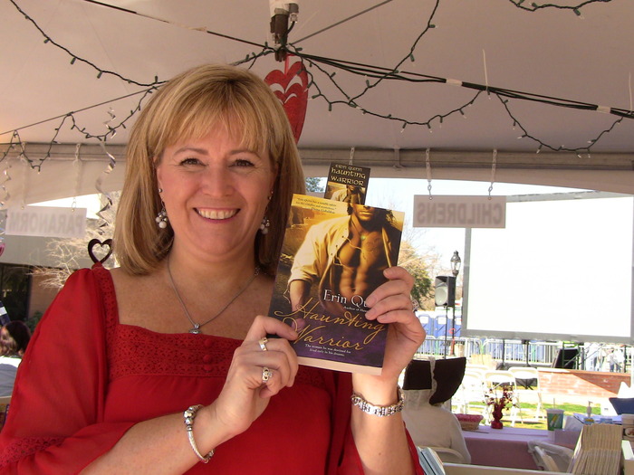 Erin Quinn (Author of Haunting Beauty)