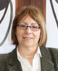 Maria Almira Soares