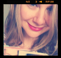 Holly Cupala profile picture