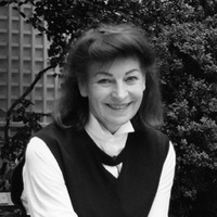 Josephine Hart profile picture