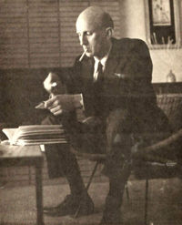 MacDonald Harris profile picture