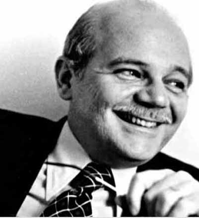 Osman lins biography 04 picture