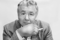 Григорий Голосов