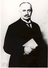 Max von Oppenheim profile picture
