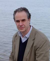 Charles Clover profile picture
