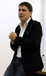 Kirmen Uribe profile picture