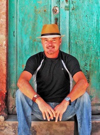 Rafael López profile picture