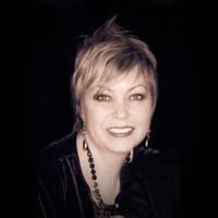 Mell Corcoran profile picture