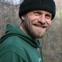 Paul     Jennings