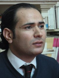 سفيان مخناش