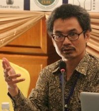 Noer Fauzi Rachman