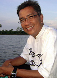 Helmy Yahya