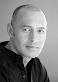 Eduardo Santiago