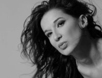 Мила Попнеделева-Генова