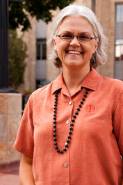 Valerie Hess
