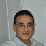 أسامة محمود