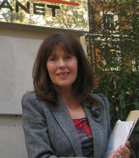 Elisabeth Sladen profile picture
