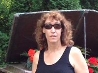 Courtney Farrell profile picture
