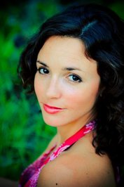 Nadia Aguiar profile picture