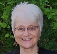 Karen  DeWitt