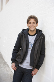 Adi Alsaid profile picture