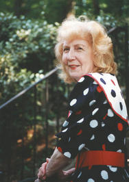 Lois Gladys Leppard profile picture