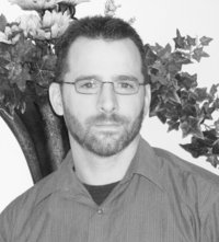 Andrew          Scott