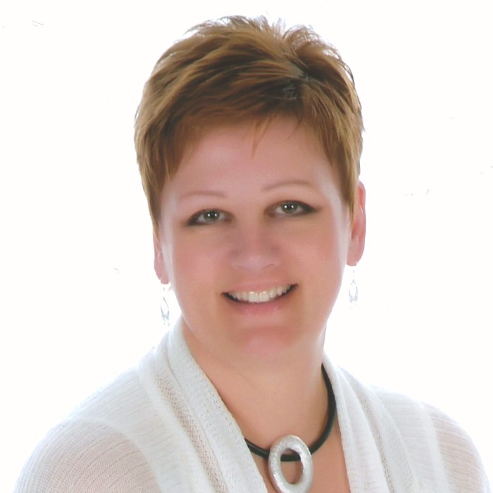 Donna Robbins (Author of Hope For All Seasons)