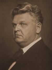 Mihail Sadoveanu profile picture