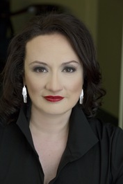 Suzana E. Flores profile picture
