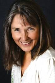 Jeannine Lee